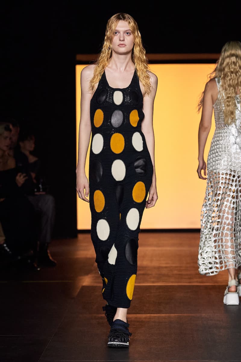 Chloé paris pfw 2023 ss Gabriela Hearst runway show detail