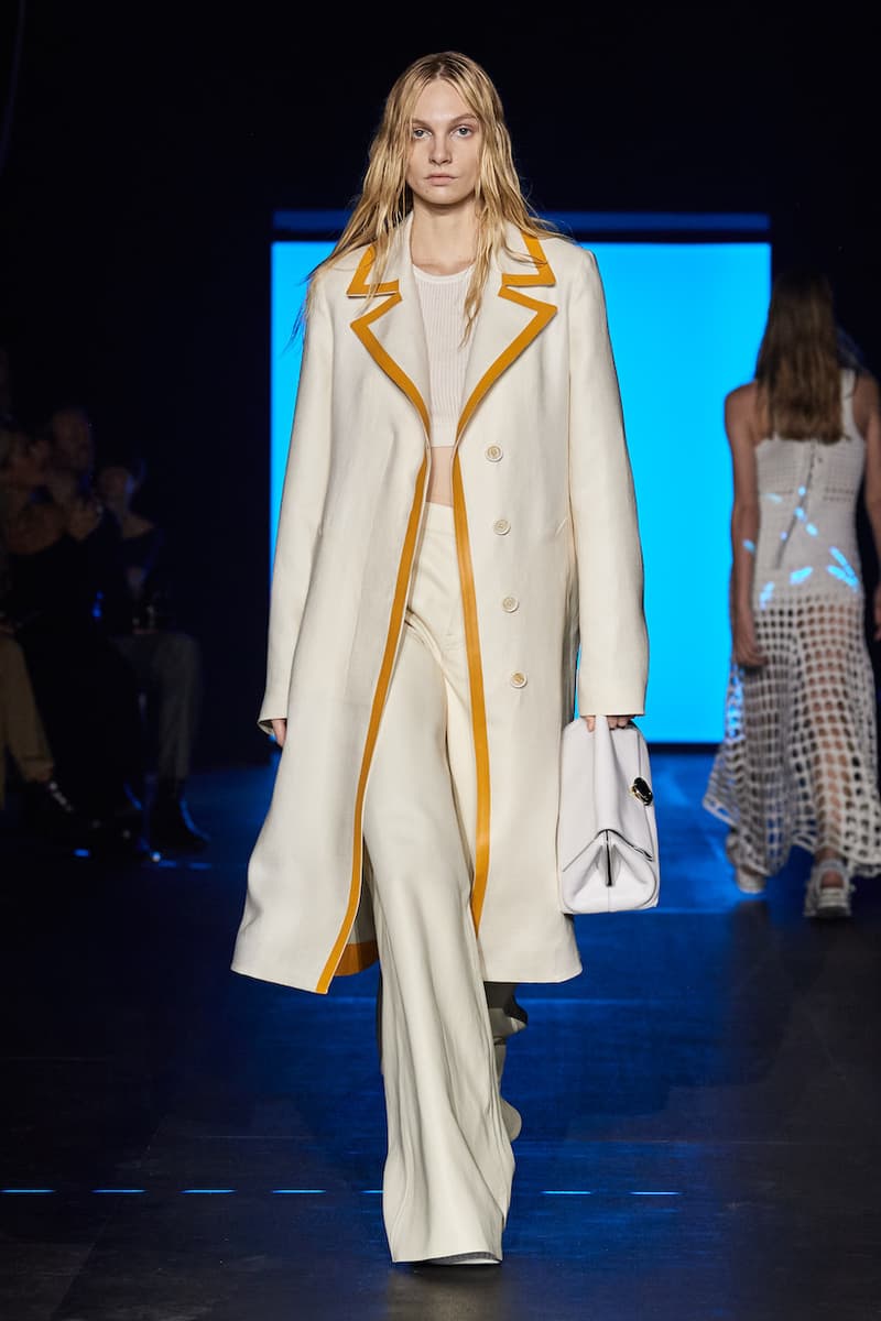 Chloé paris pfw 2023 ss Gabriela Hearst runway show detail