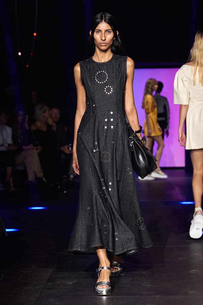 Chloé paris pfw 2023 ss Gabriela Hearst runway show detail