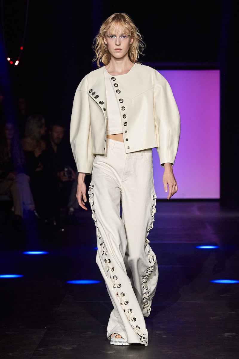 Chloé paris pfw 2023 ss Gabriela Hearst runway show detail