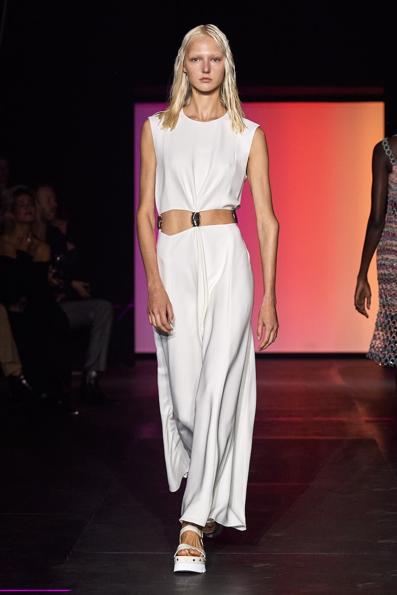 Chloé paris pfw 2023 ss Gabriela Hearst runway show detail