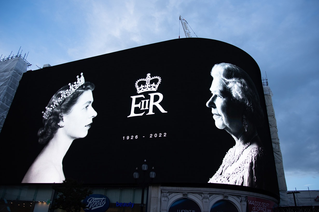 Queen Elizabeth II death london bfc fashion week cancel show reschdule