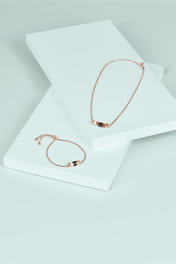 Emporio Armani FW22 Watch & Jewelry