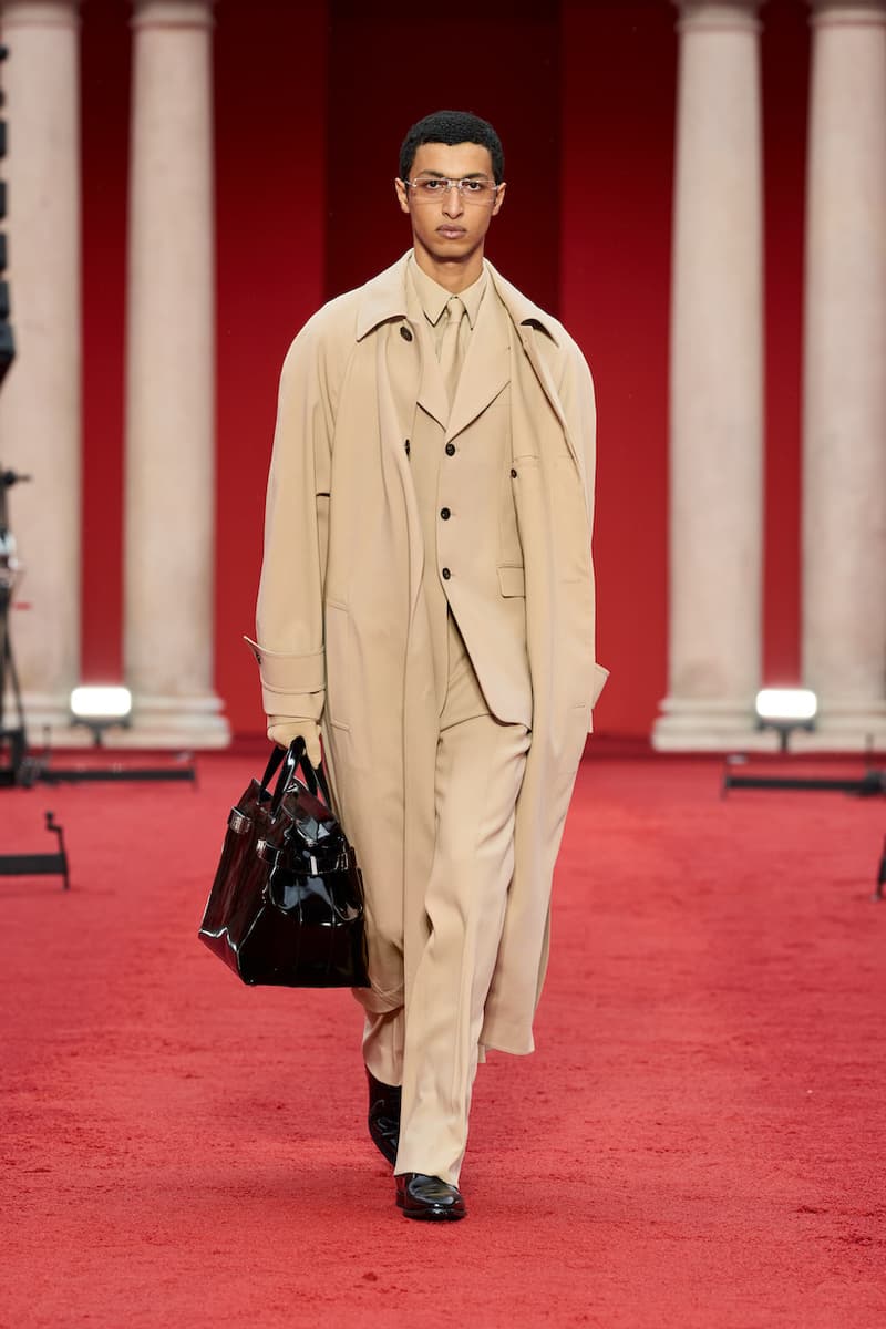 ferragamo Maximilian Davis milan mfw 2023 ss detail runway