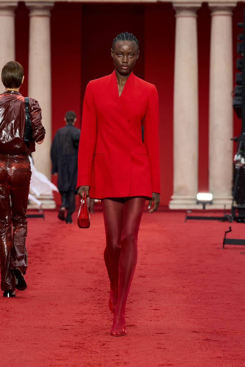 ferragamo Maximilian Davis milan mfw 2023 ss detail runway