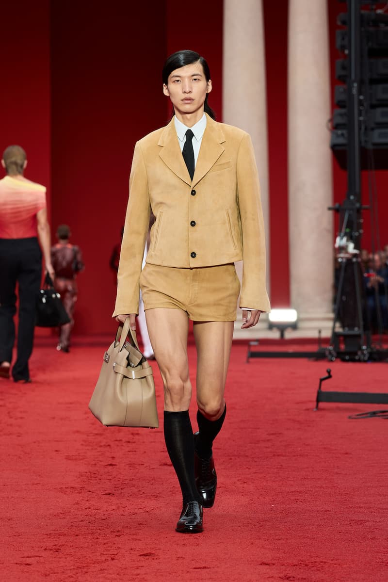 ferragamo Maximilian Davis milan mfw 2023 ss detail runway