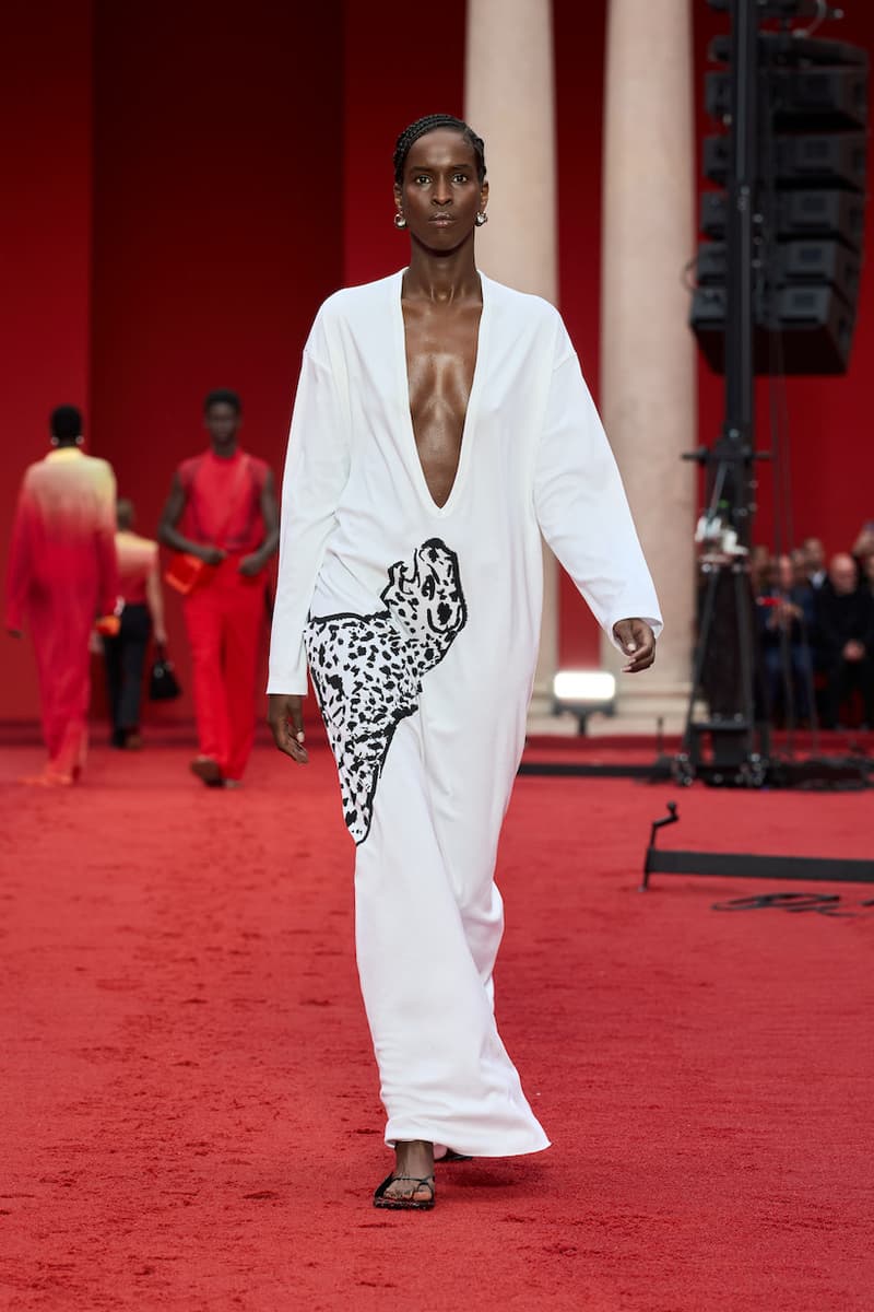 ferragamo Maximilian Davis milan mfw 2023 ss detail runway