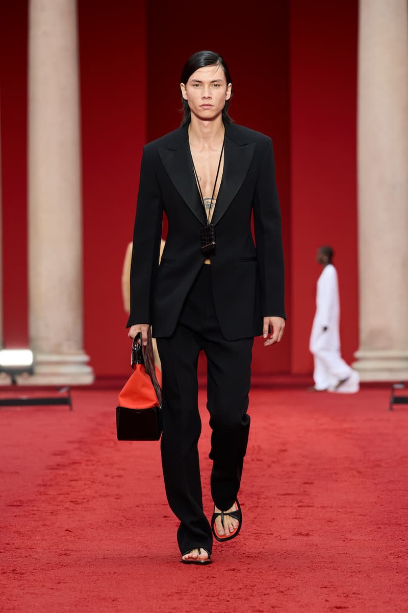 ferragamo Maximilian Davis milan mfw 2023 ss detail runway