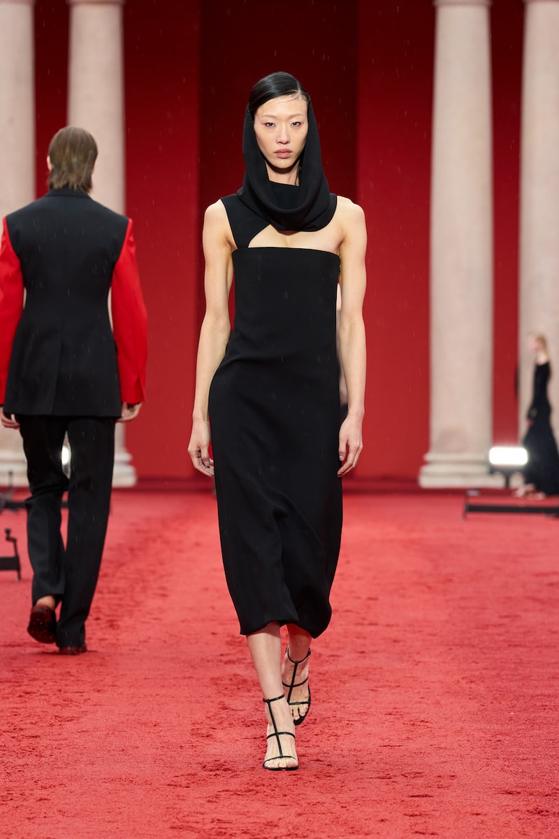 ferragamo Maximilian Davis milan mfw 2023 ss detail runway