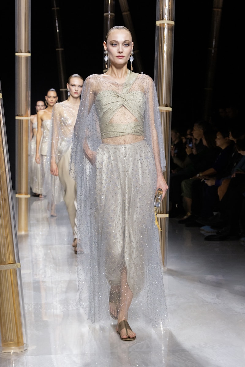 Giorgio Armani milan mfw 2022 ss runway
