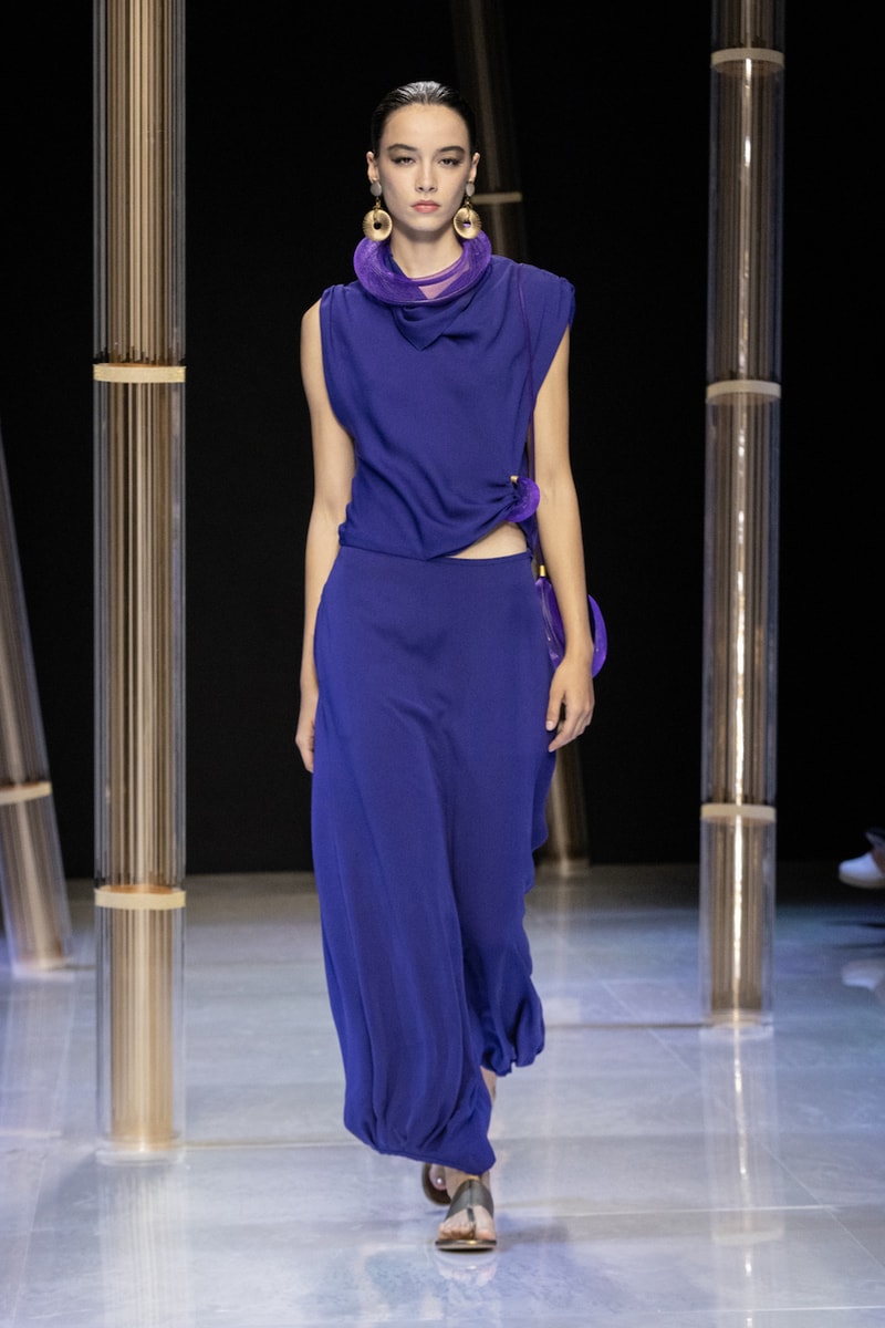 Giorgio Armani milan mfw 2022 ss runway