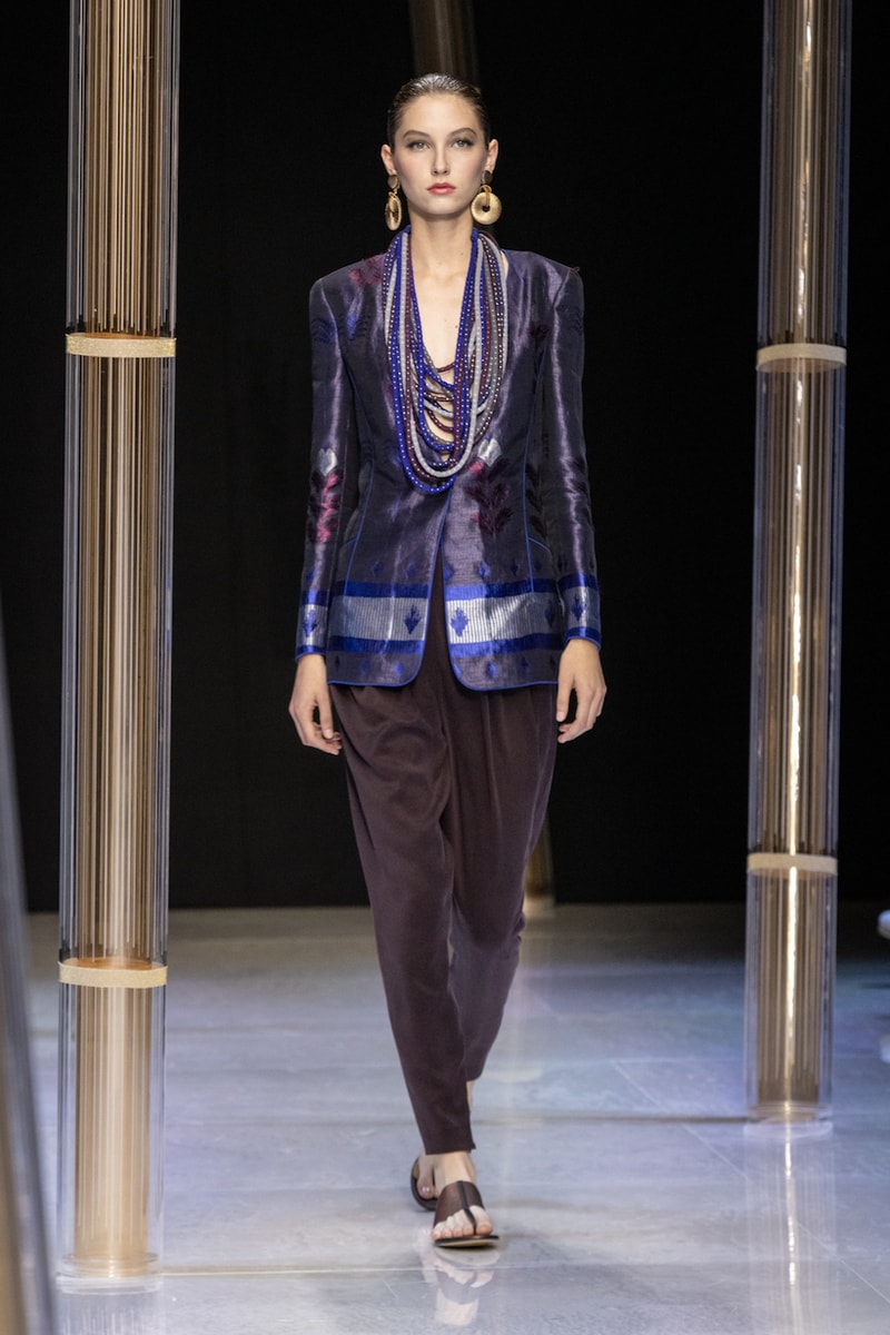 Giorgio Armani milan mfw 2022 ss runway