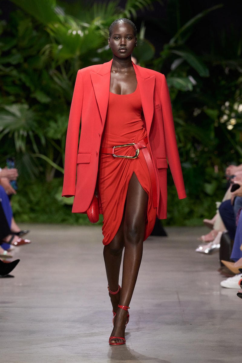 michael kors nyfw Urban Resort details runway show 2023 ss