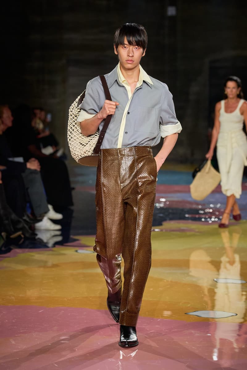 Bottega Veneta 2023SS show runway MFW