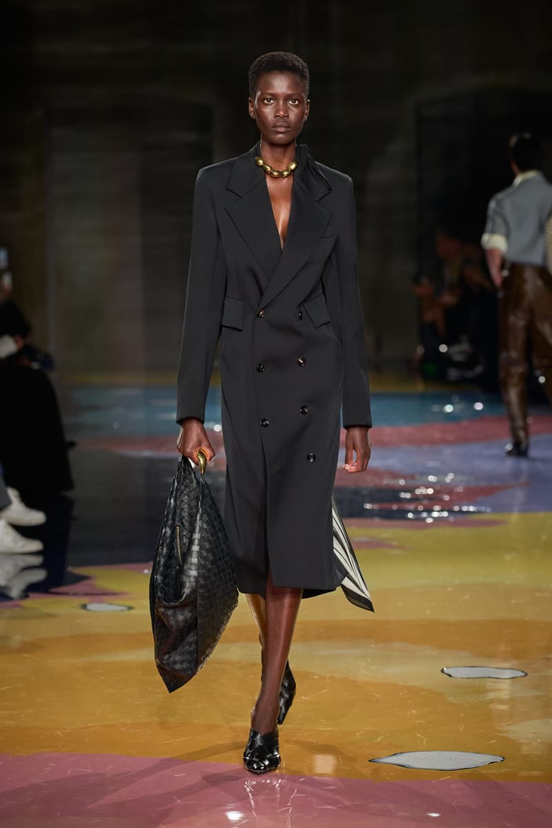 Bottega Veneta 2023SS show runway MFW