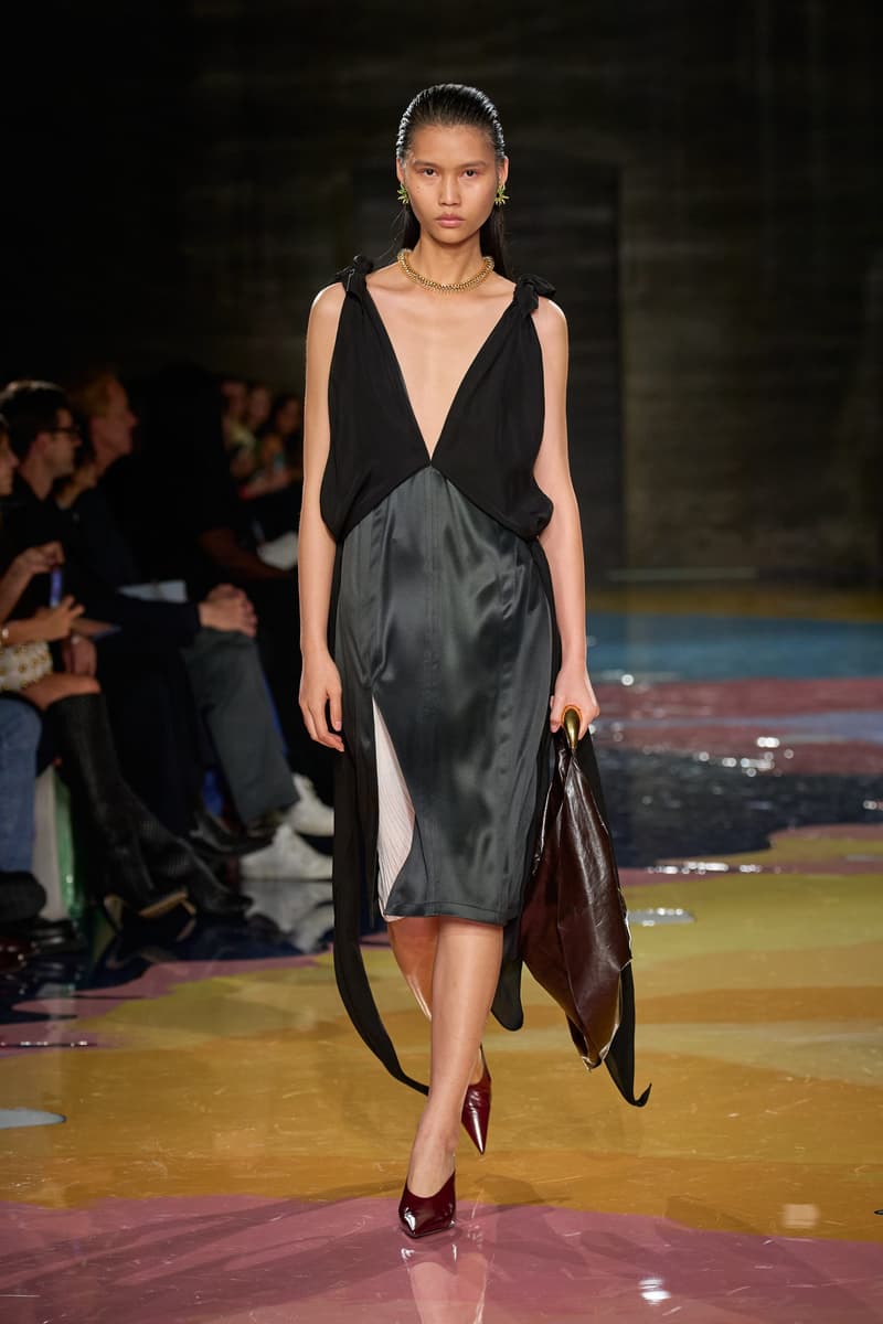 Bottega Veneta 2023SS show runway MFW