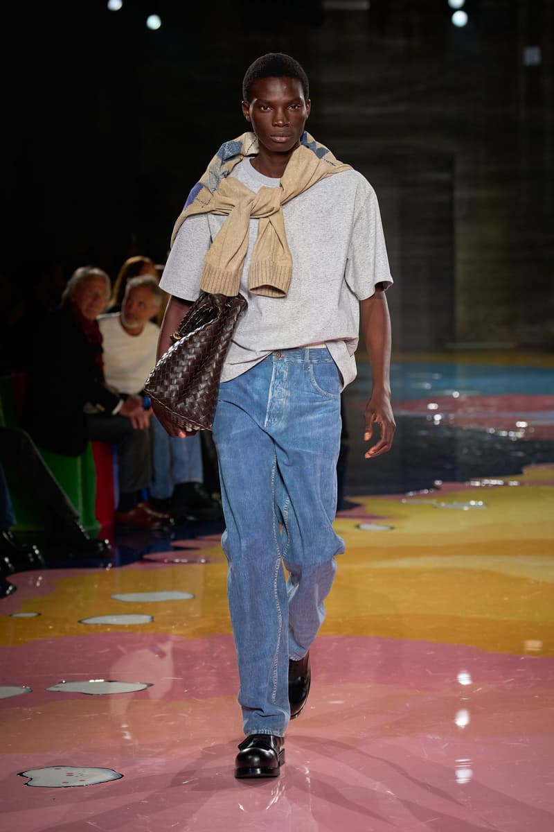 Bottega Veneta 2023SS show runway MFW