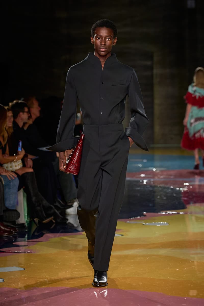 Bottega Veneta 2023SS show runway MFW