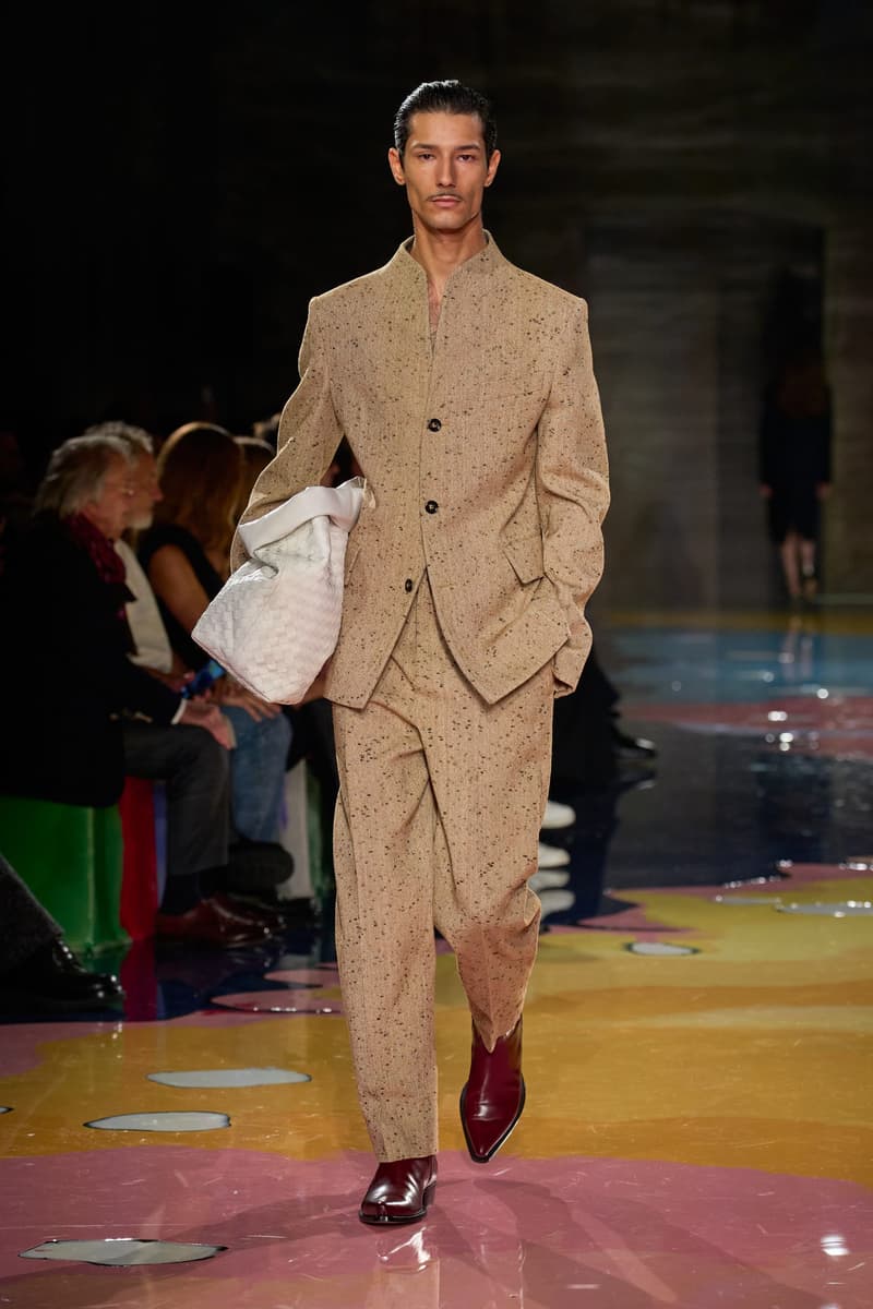 Bottega Veneta 2023SS show runway MFW