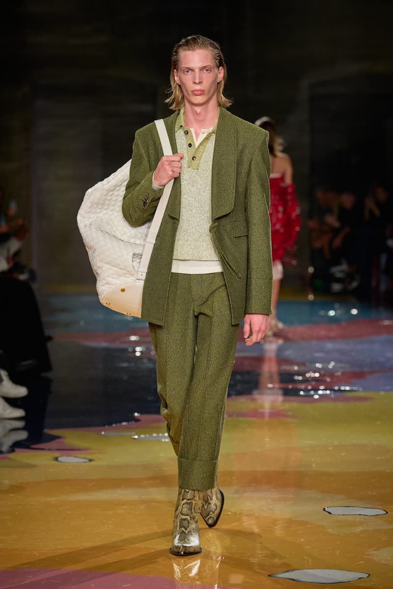 Bottega Veneta 2023SS show runway MFW