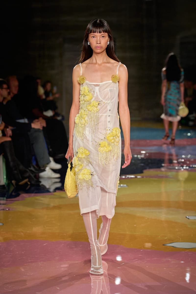 Bottega Veneta 2023SS show runway MFW