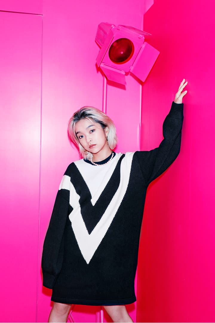 valentino-pink-pp-2022 鄧凱文 Moon