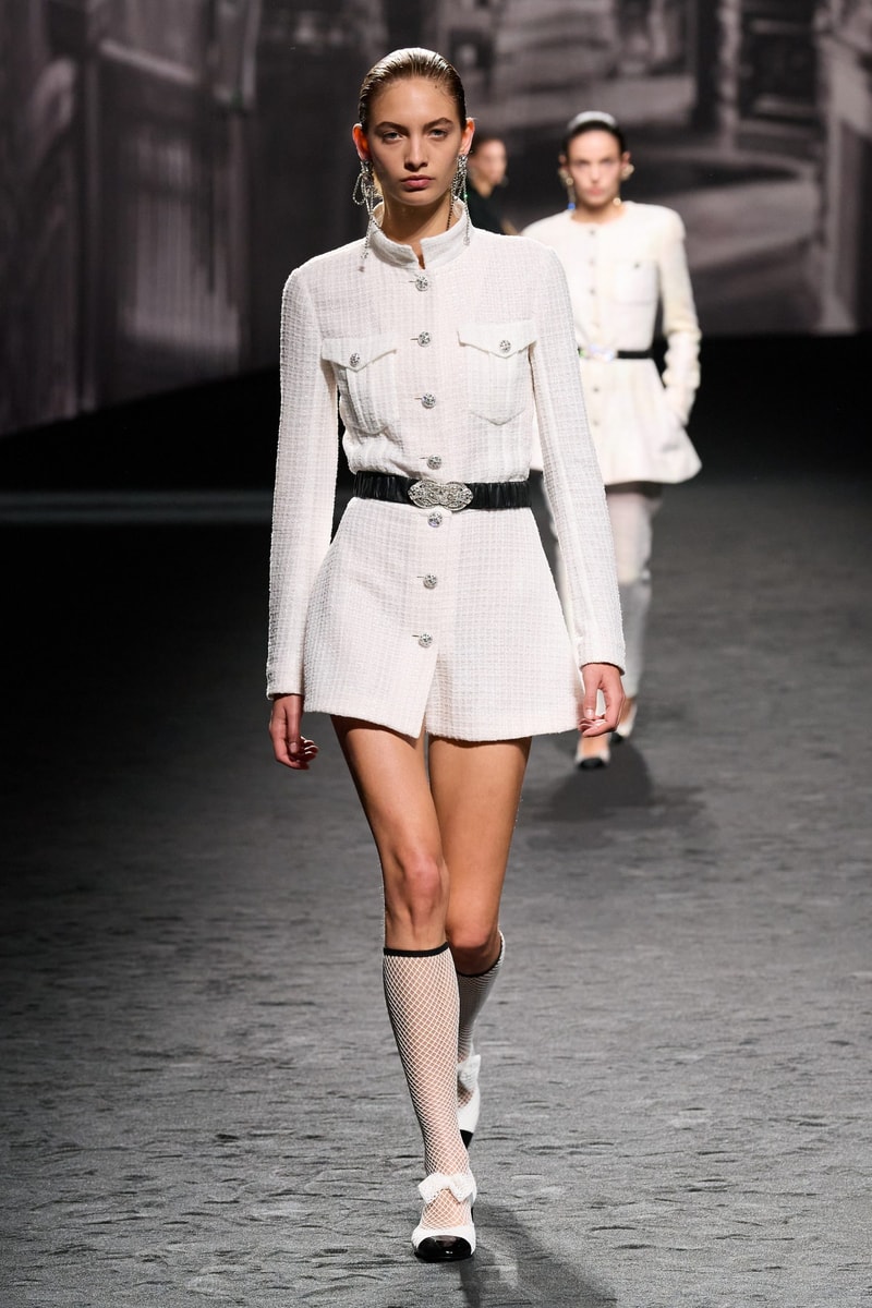 chanel 2023ss runway fashion show pfw