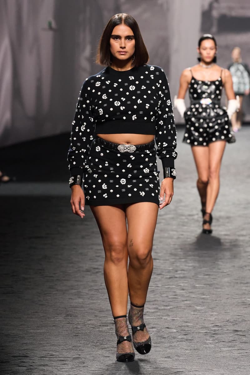 chanel 2023ss runway fashion show pfw