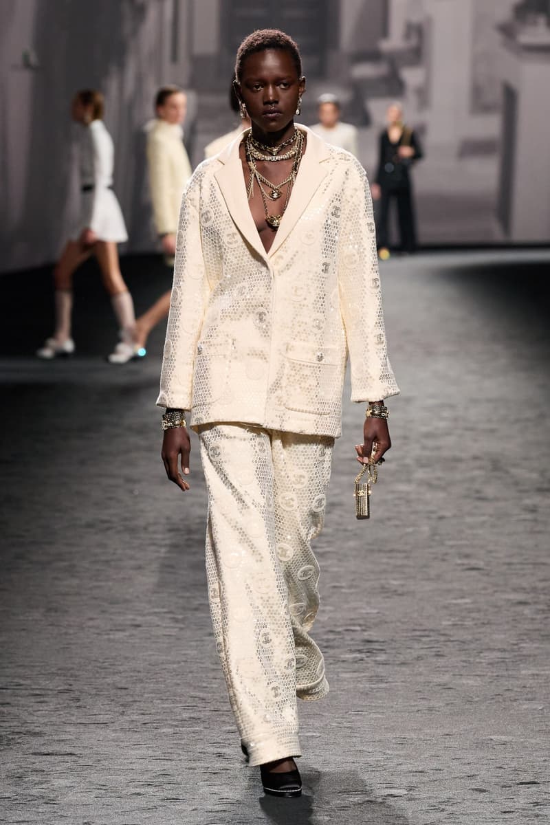 chanel 2023ss runway fashion show pfw