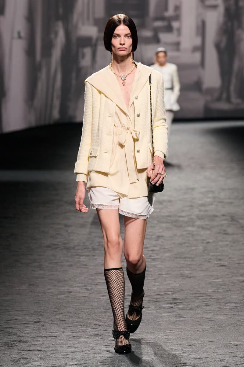 chanel 2023ss runway fashion show pfw