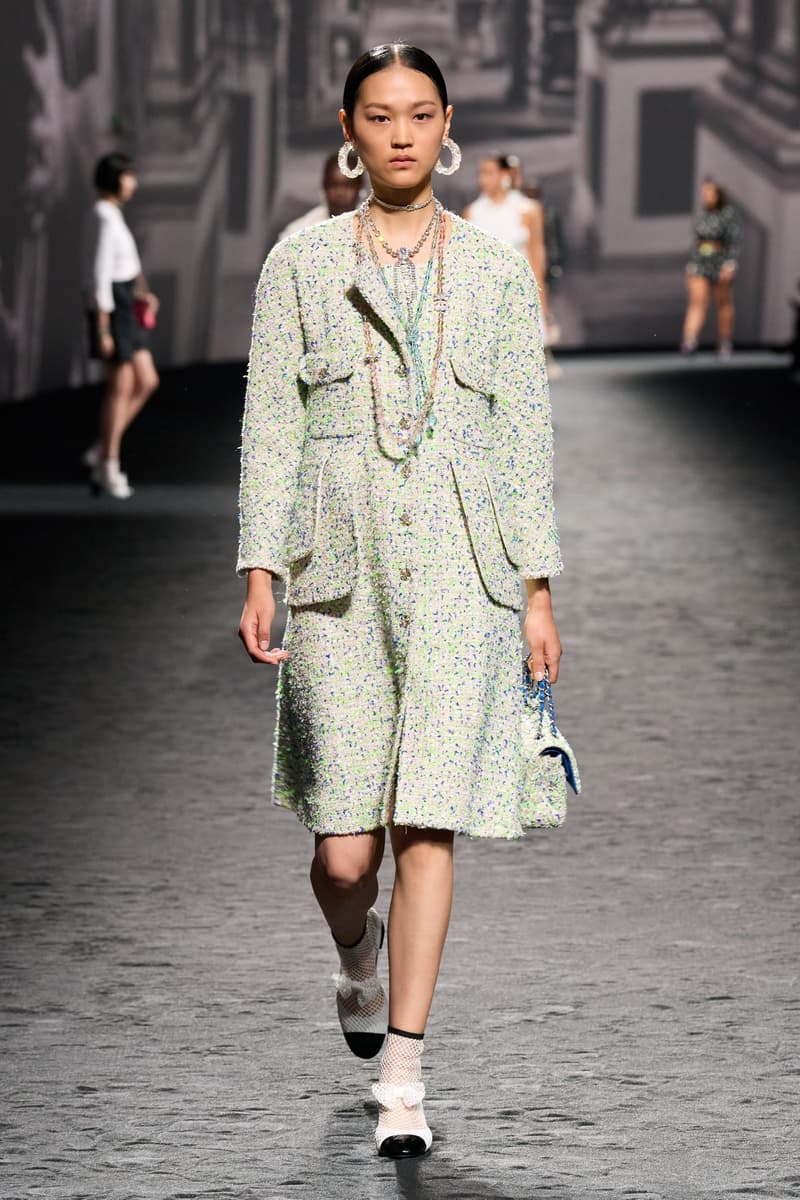 chanel 2023ss runway fashion show pfw