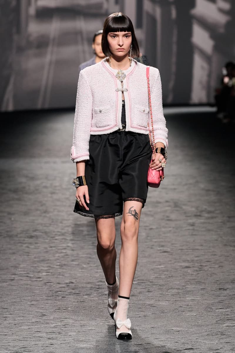 chanel 2023ss runway fashion show pfw