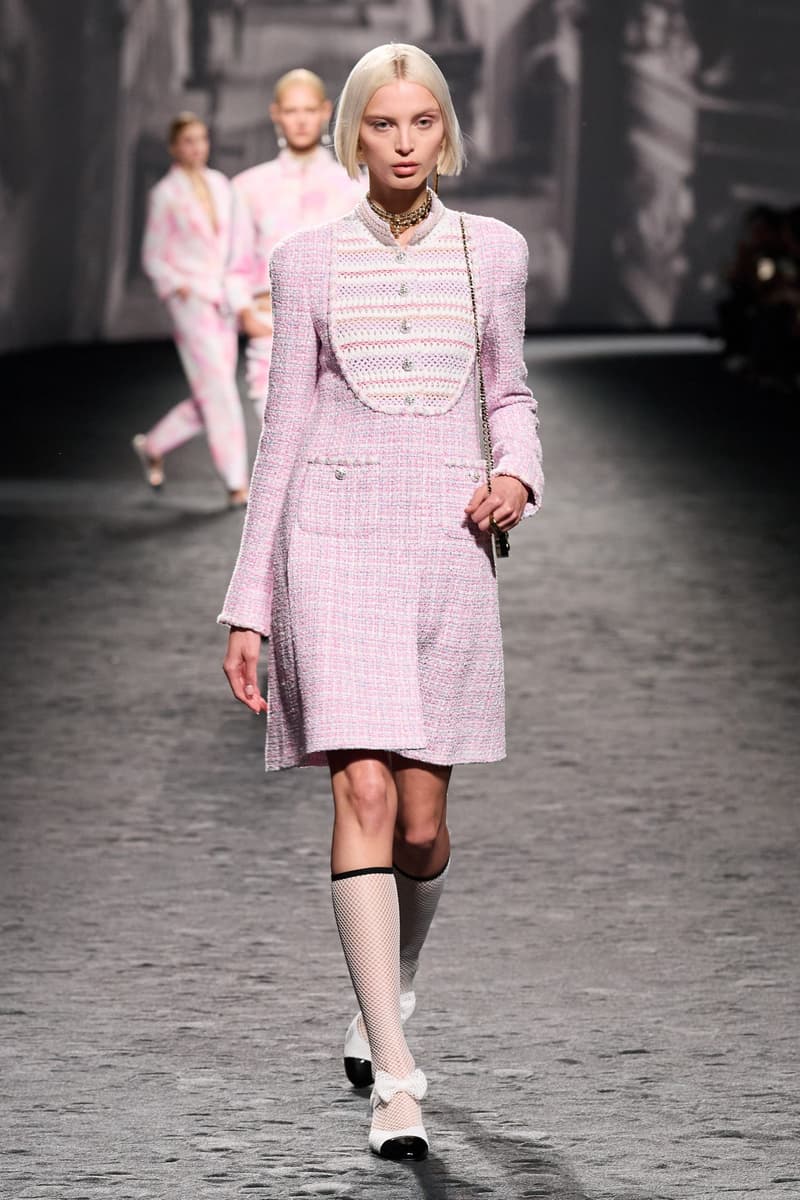 chanel 2023ss runway fashion show pfw