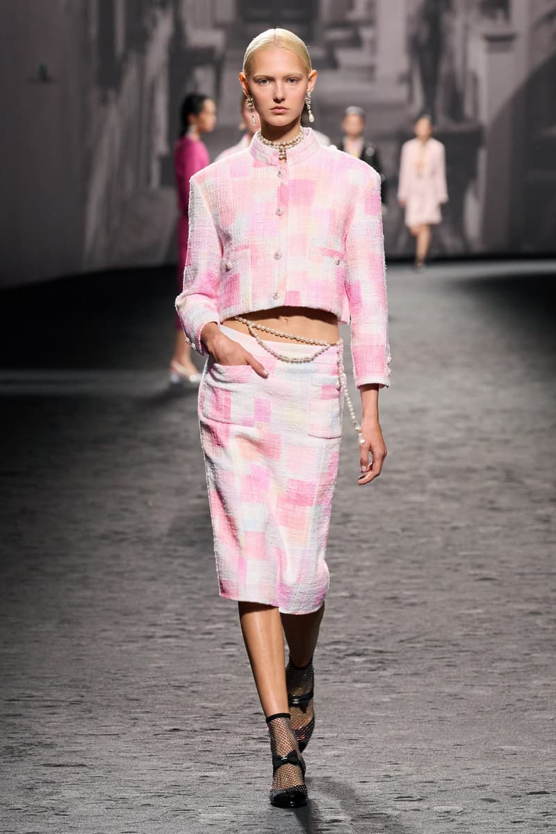 chanel 2023ss runway fashion show pfw