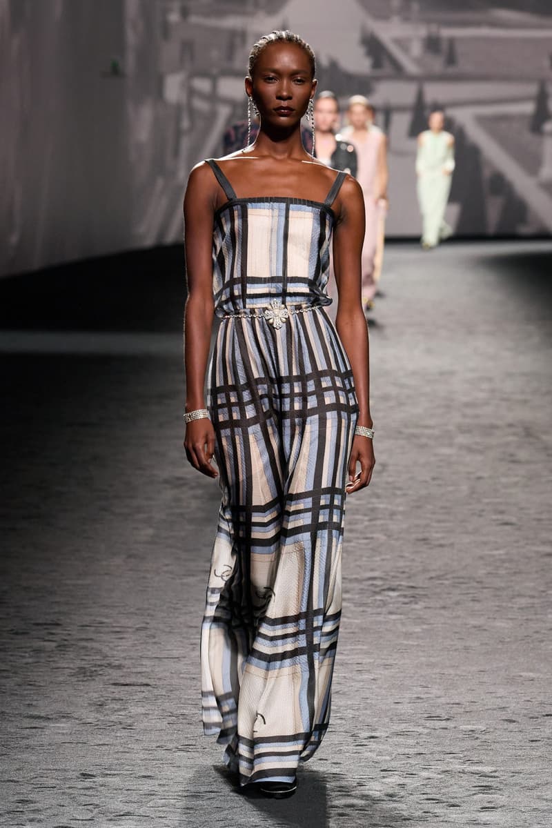 chanel 2023ss runway fashion show pfw