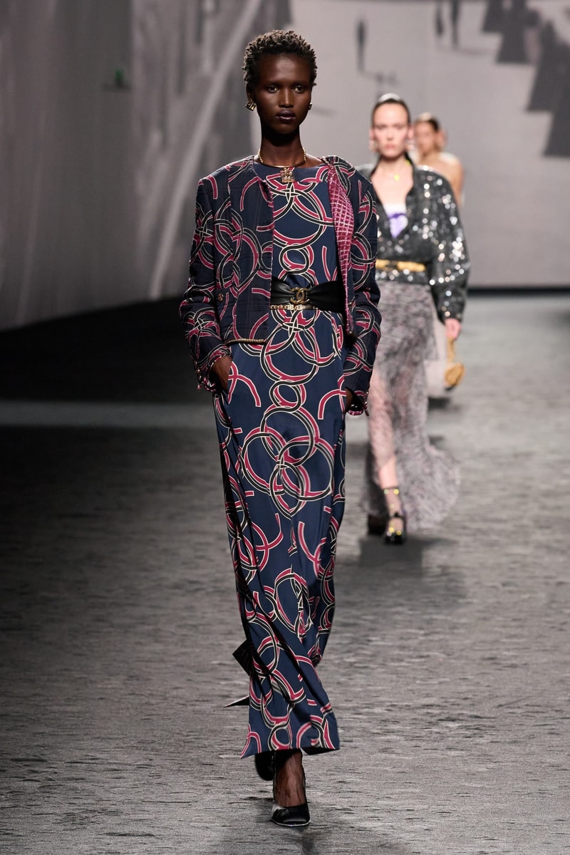 chanel 2023ss runway fashion show pfw