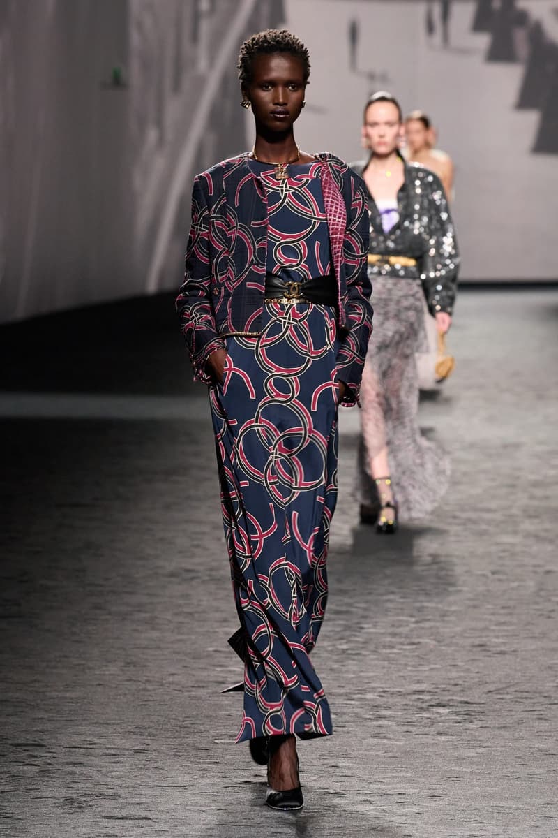 chanel 2023ss runway fashion show pfw