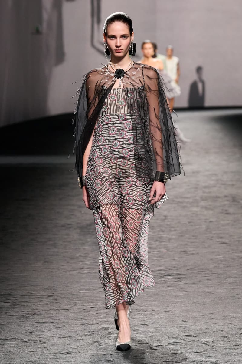 chanel 2023ss runway fashion show pfw
