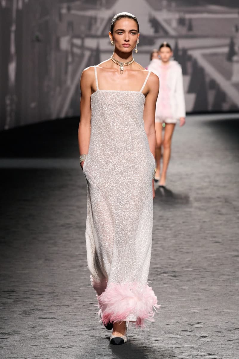 chanel 2023ss runway fashion show pfw