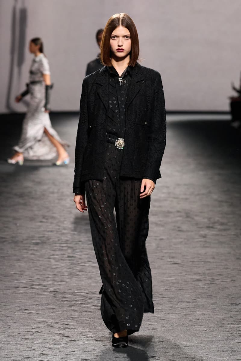 chanel 2023ss runway fashion show pfw