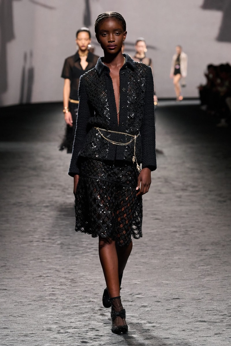 chanel 2023ss runway fashion show pfw