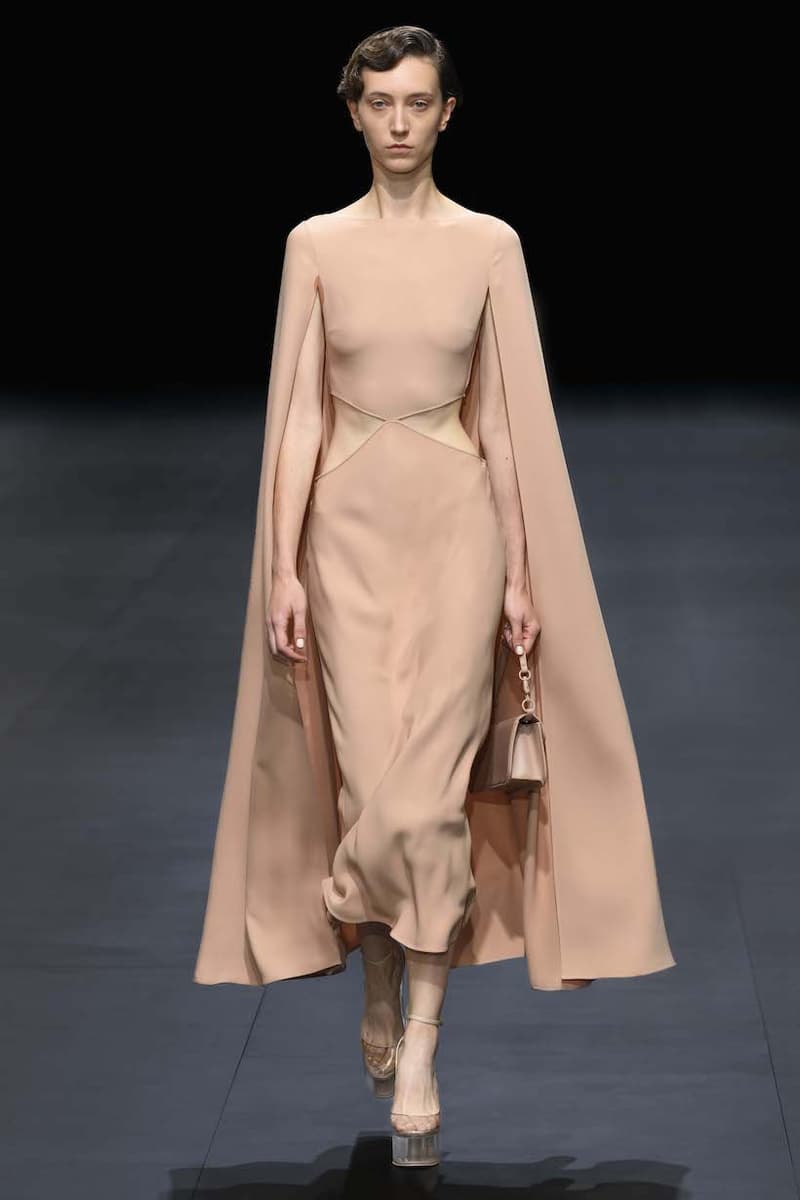 valentino paris pfw fashion week 23 ss detail concept