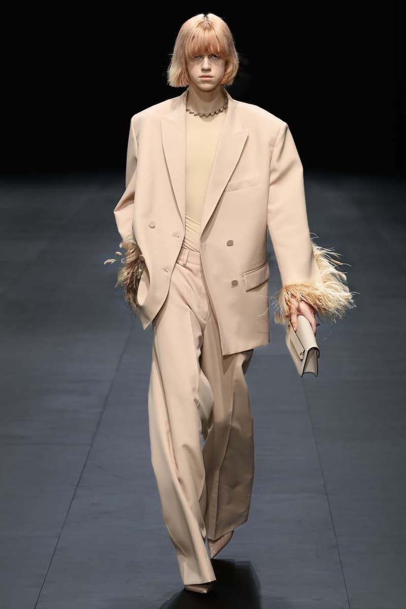 valentino paris pfw fashion week 23 ss detail concept