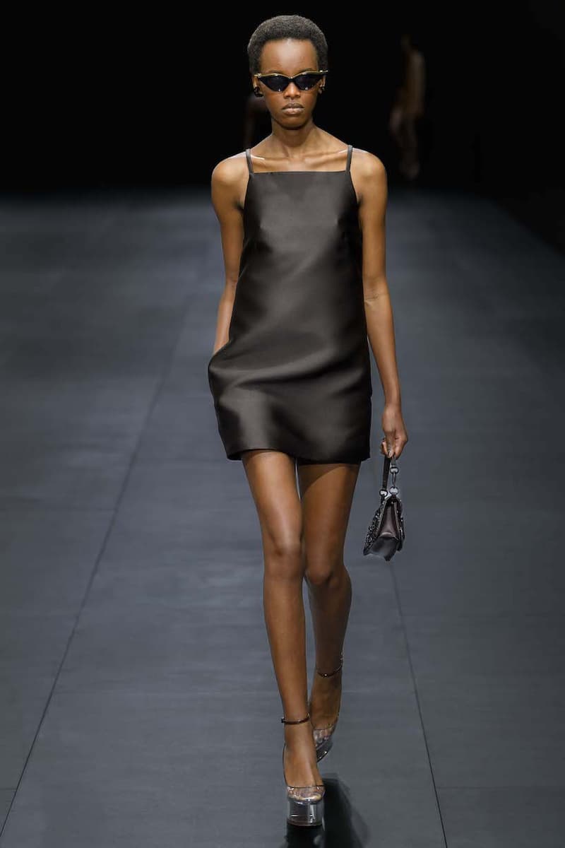 valentino paris pfw fashion week 23 ss detail concept