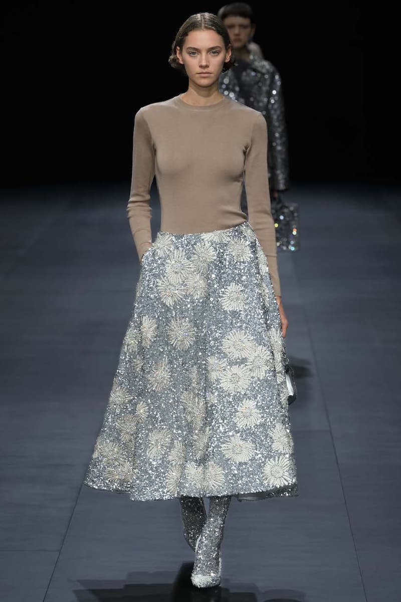 valentino paris pfw fashion week 23 ss detail concept