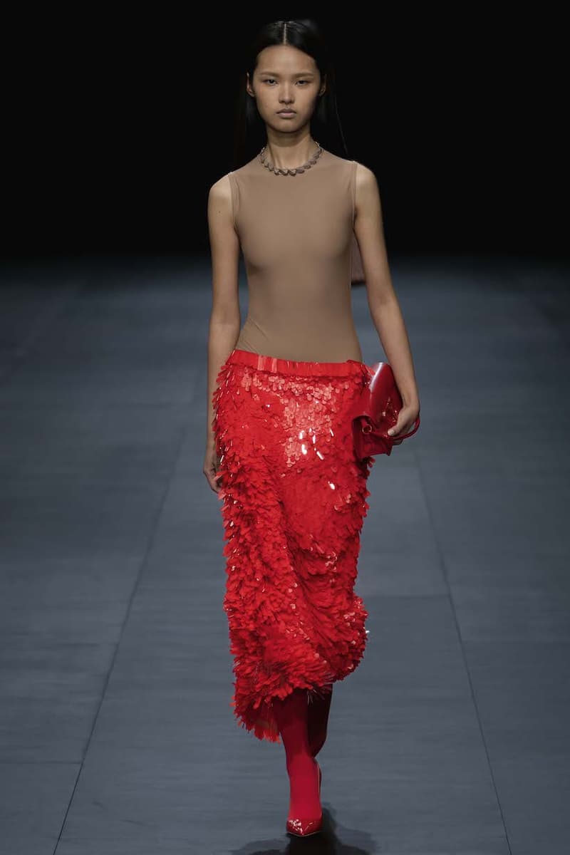 valentino paris pfw fashion week 23 ss detail concept