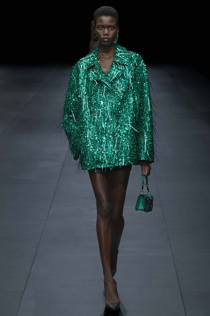 valentino paris pfw fashion week 23 ss detail concept