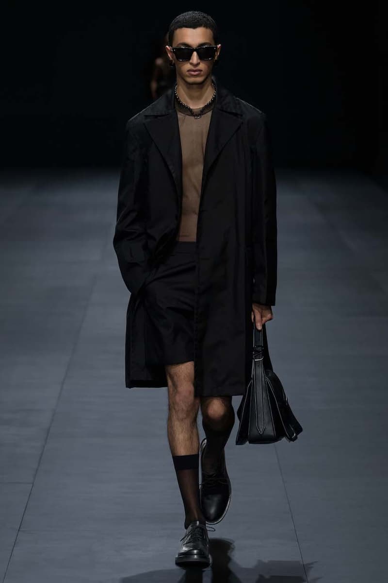 valentino paris pfw fashion week 23 ss detail concept