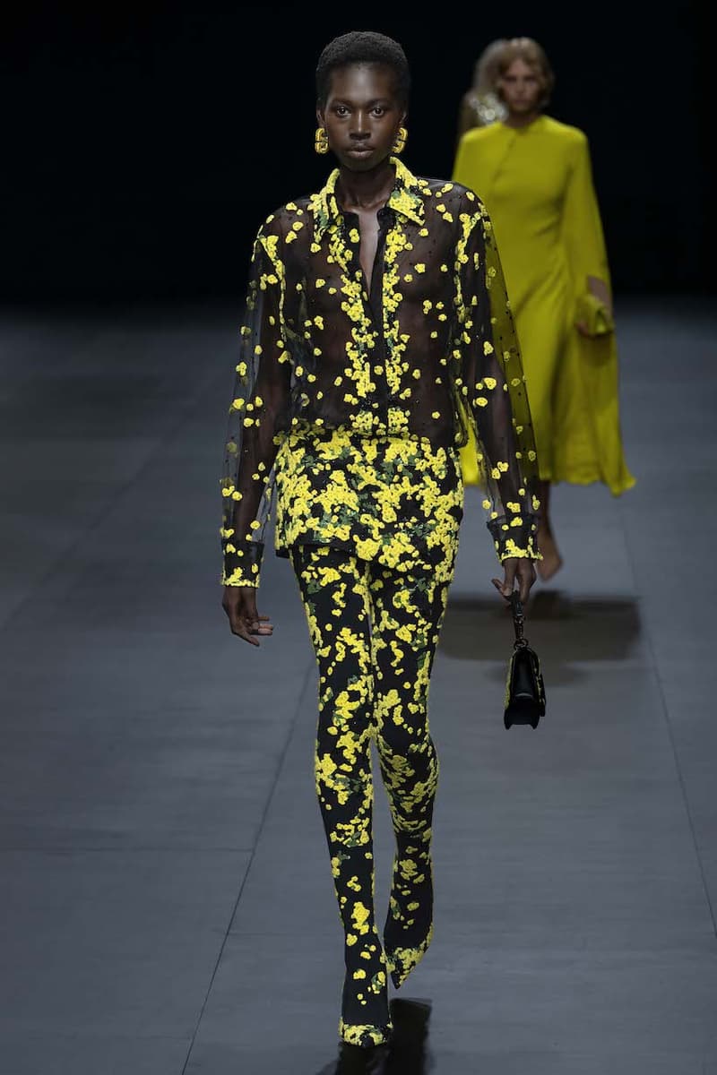valentino paris pfw fashion week 23 ss detail concept