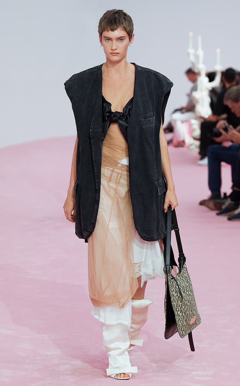 PFW Acne Studios woman 2023 ss Paris Fashion Week